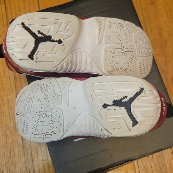 JORDAN BOY'S SNEAKERS SIZE US 10C - Picture 11 of 16